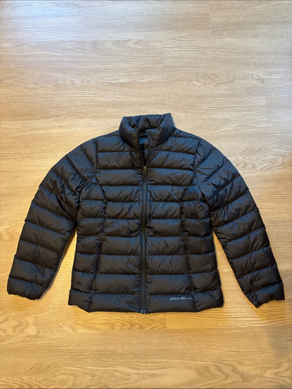 Eddie Bauer Women’s Medium EB650 Down Puffer Coat Parka Winter Insulated Black